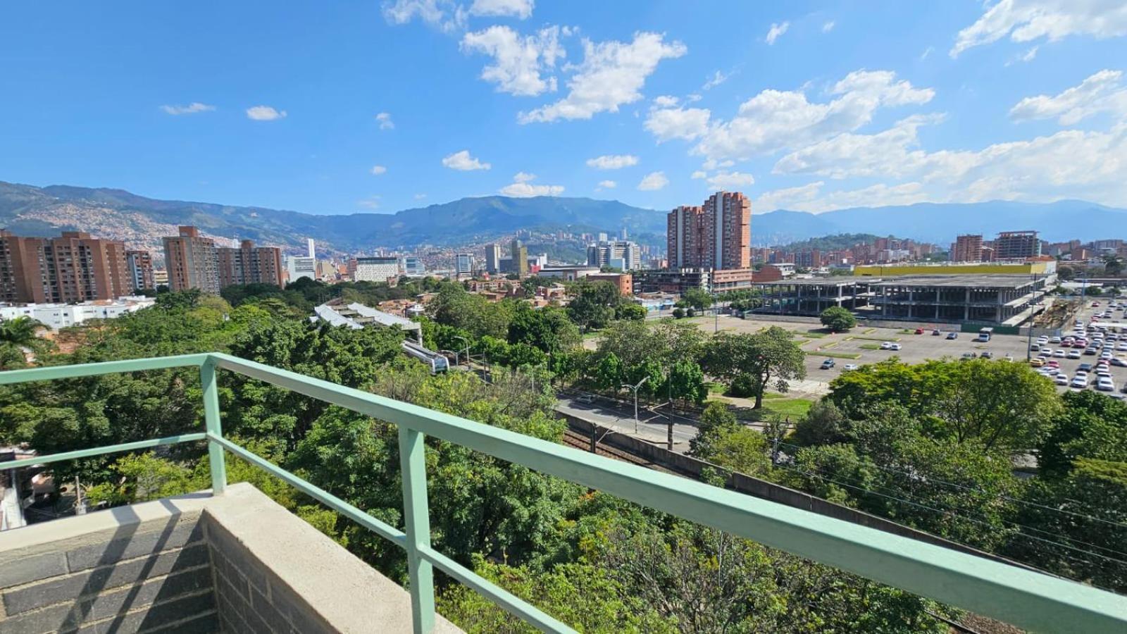 B 48 Living By B Rent Lejlighed Medellín Eksteriør billede